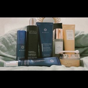Monat Products